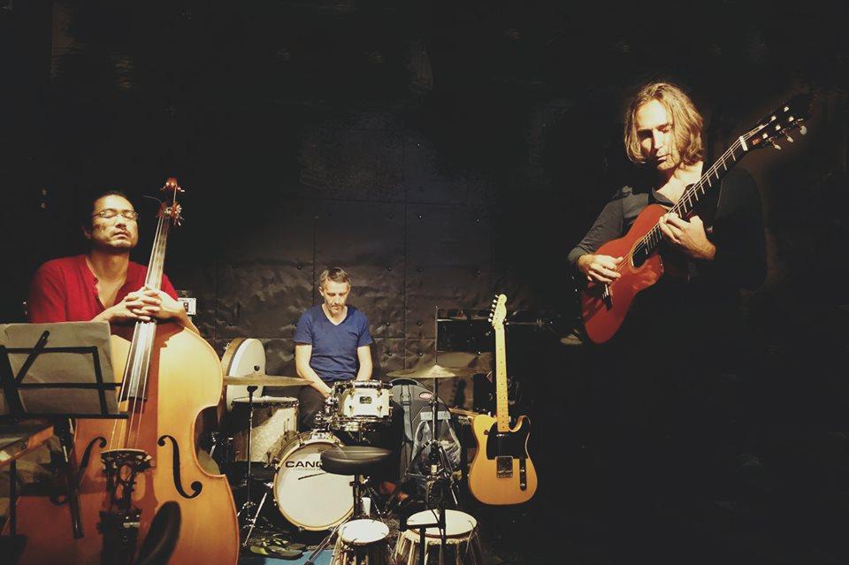 Nicolas parent trio